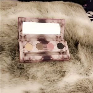 Urban Decay small eyeshadow palette